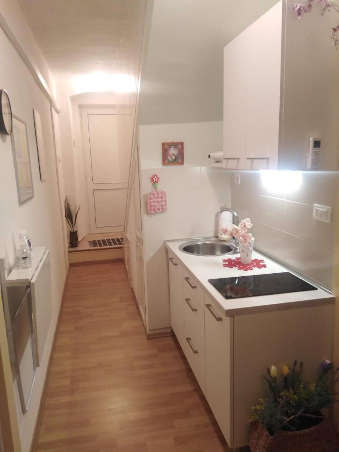Apartment Nada Povlja  Exteriör bild
